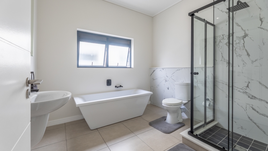 2 Bedroom Property for Sale in Sandown Western Cape